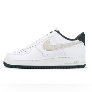 NIKE MENS AIR FORCE 1 '07 LV8 - VINTAGE GREEN size 9
